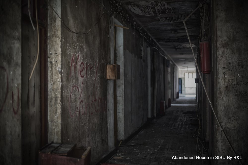 The corridor to another end